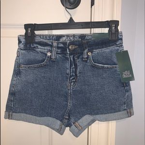 Women’s Wild Fable High Waisted Jean Shorts 00 2.5